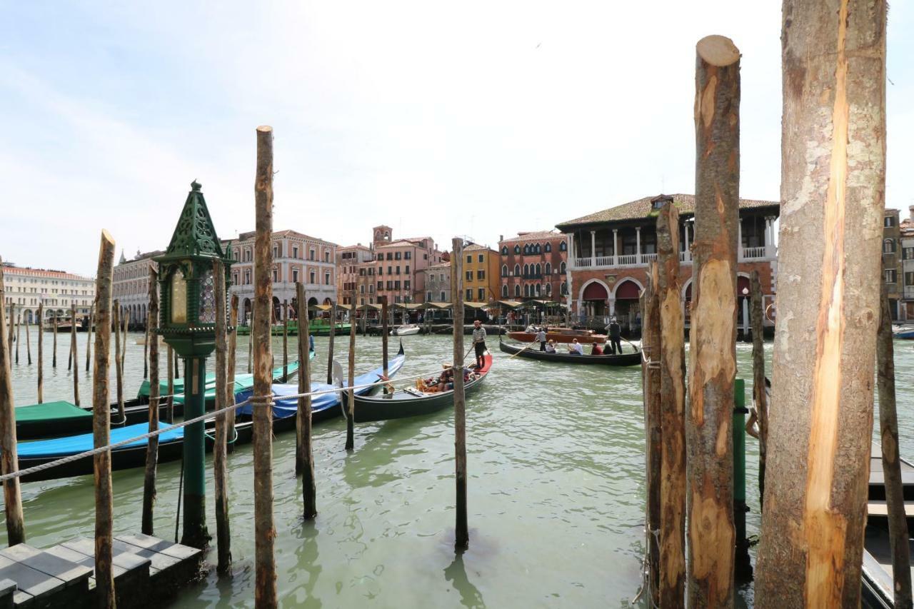 Wellvenice Ca D'Oro Luaran gambar